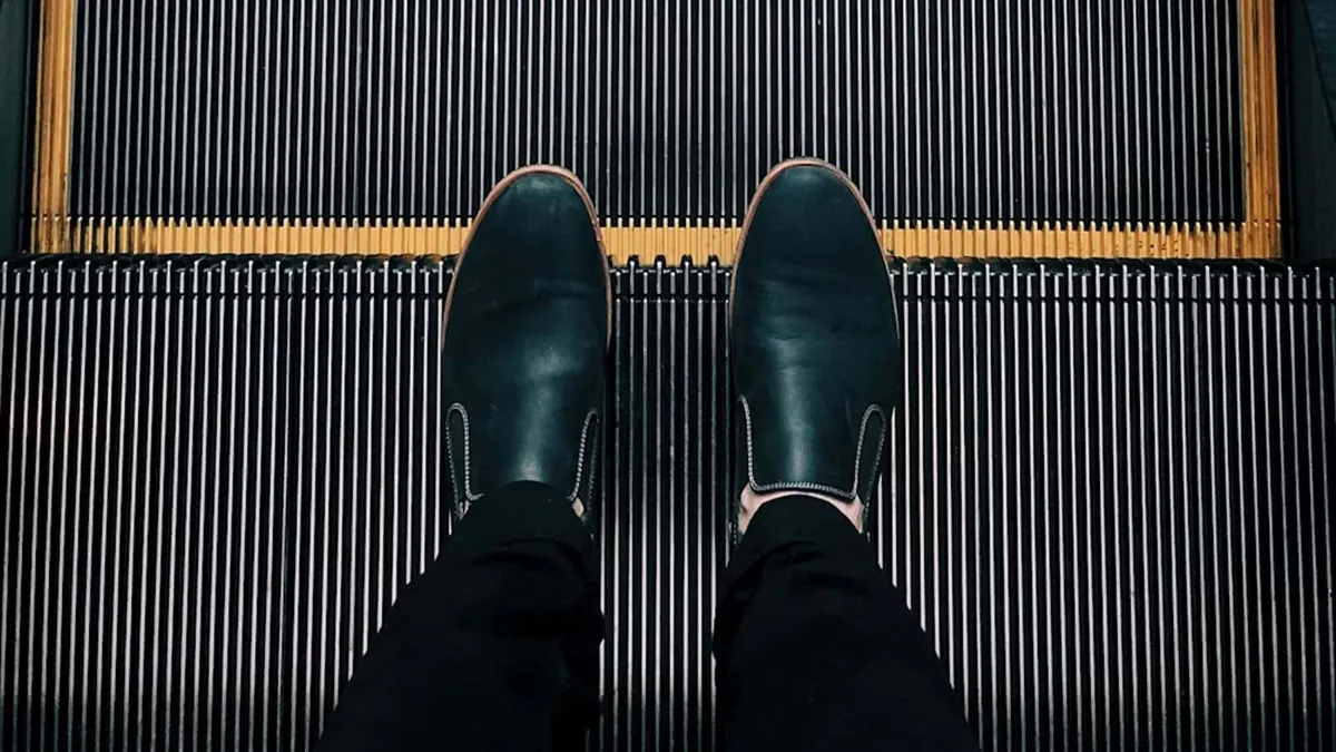 feet