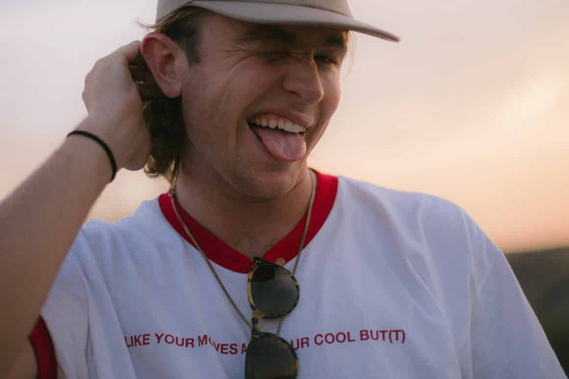 Sherman Buildings — No bitter single guys 2016 01 justin