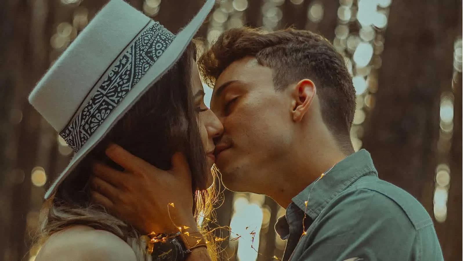 Awkward Kiss