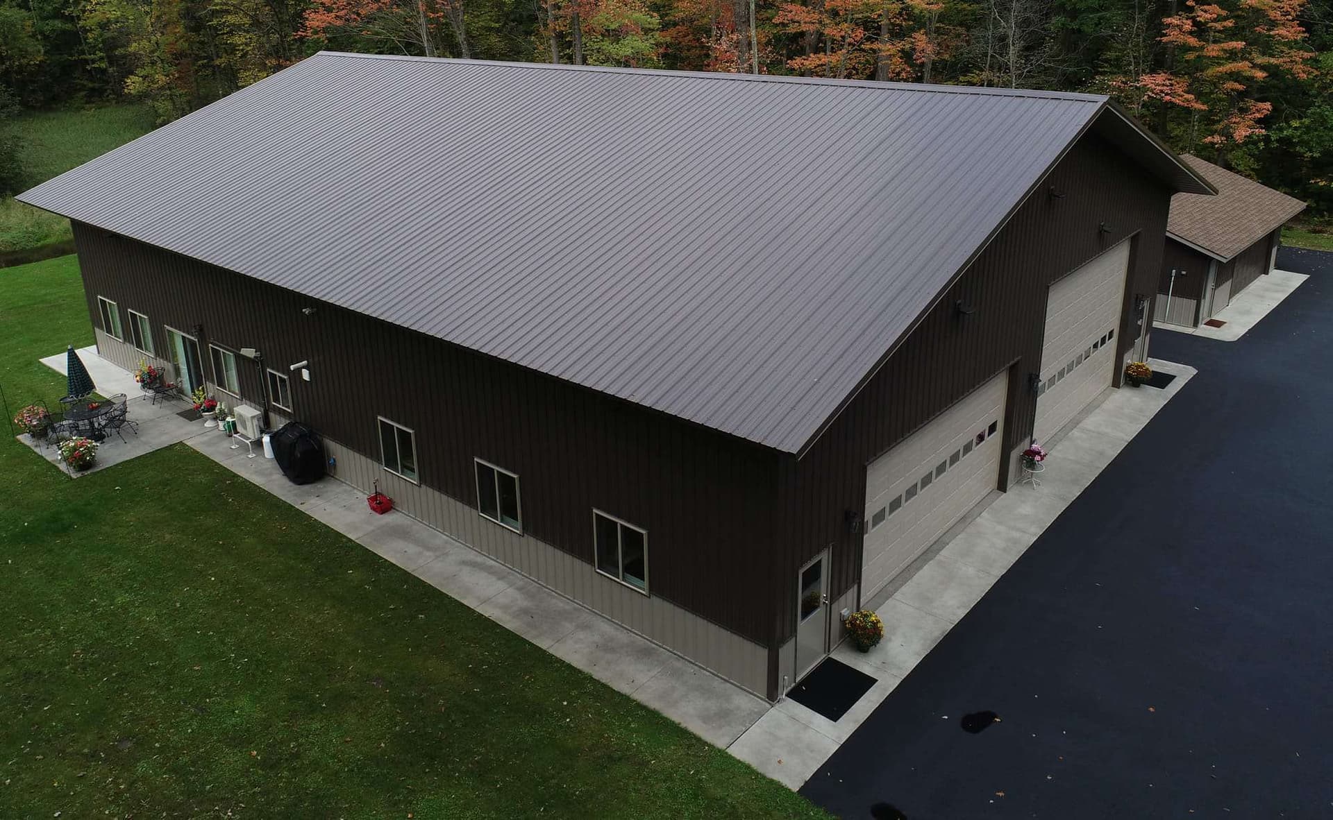 pole barn garage