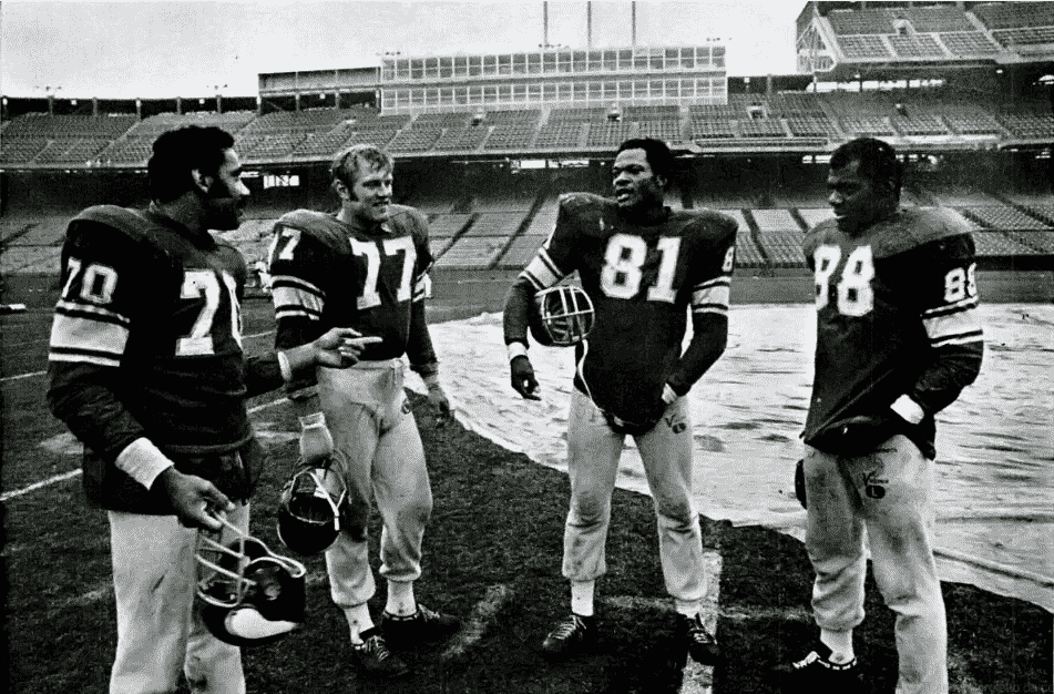 Sherman Buildings — Vikings seek shelter 2019 01 the purple people eaters
