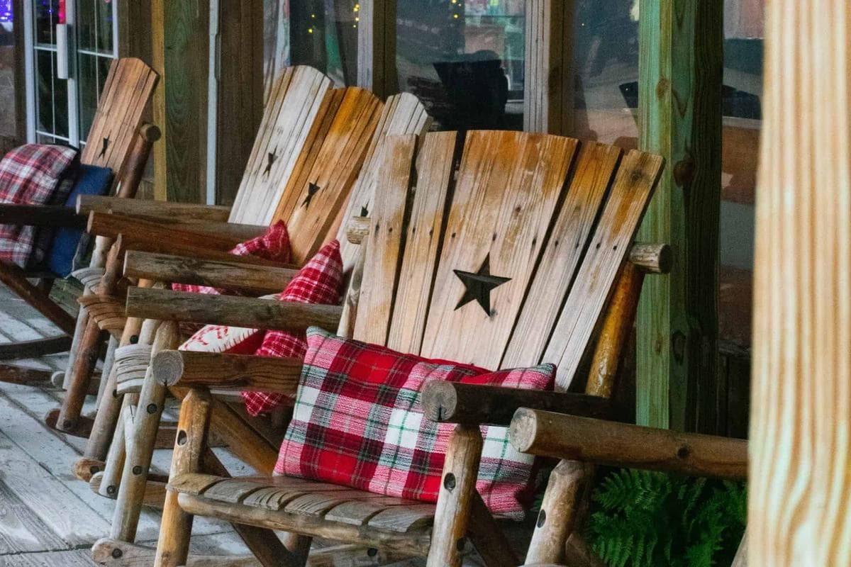 Sherman Country Chair